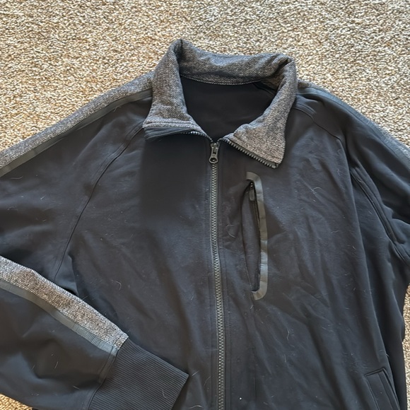 Lululemon Mens Full Zip Jacket Black & Jacquard Pattern Chest Zip Pocket Size L - Picture 2 of 4